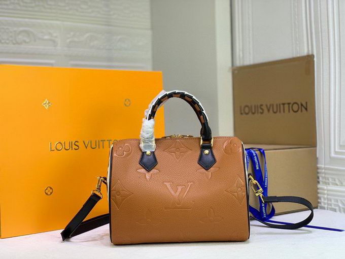 Louis Vuitton Bag 2022 ID:20220122-442